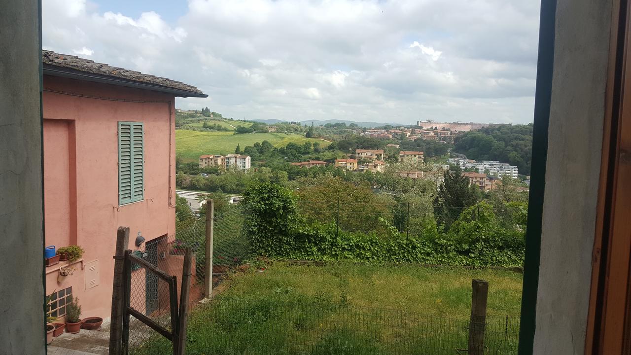 Alfredo'S House Apartment Siena Exterior photo